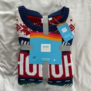 Aldi Gear Holiday Christmas Sweater NWT
